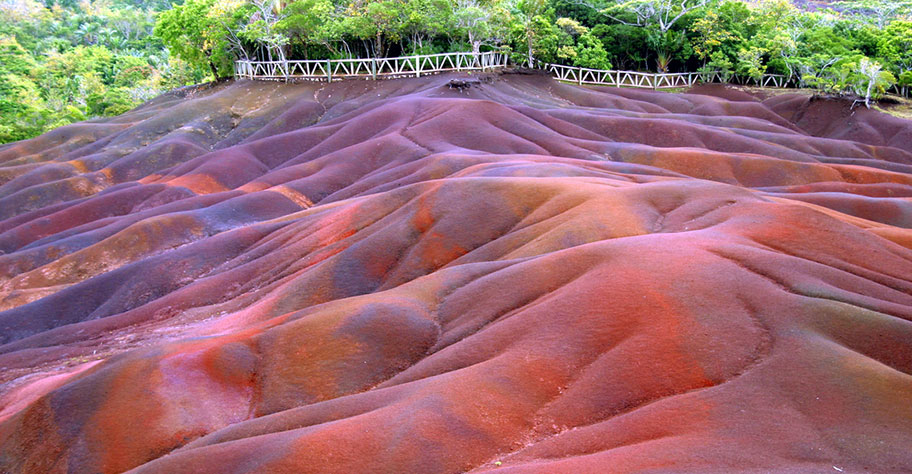 Mauritius Honeymoon Ausflüge - Chamarel - die siebenfarbige Erde Chamarel die siebenfarbige Erde von Mauritius