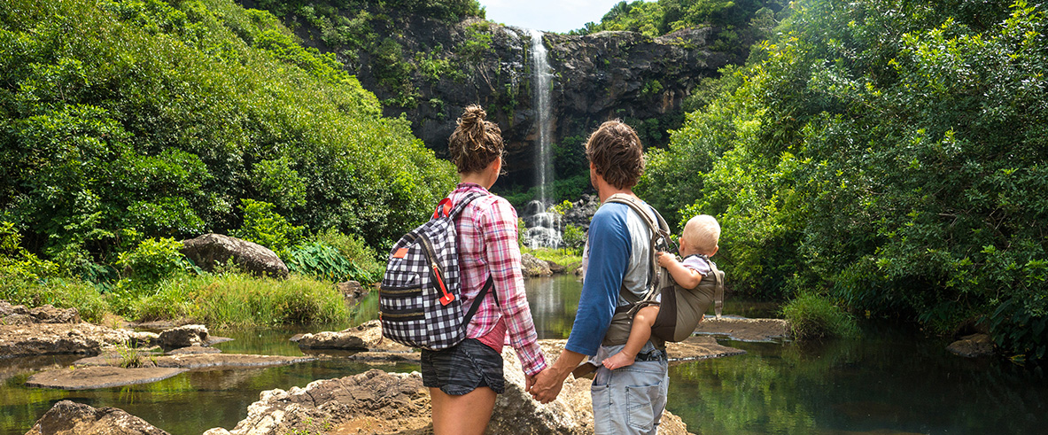Mauritius Wasserfall Familie